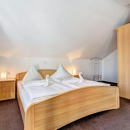 Pension Zur Klause, Ferienzimmer 5 Szálloda *